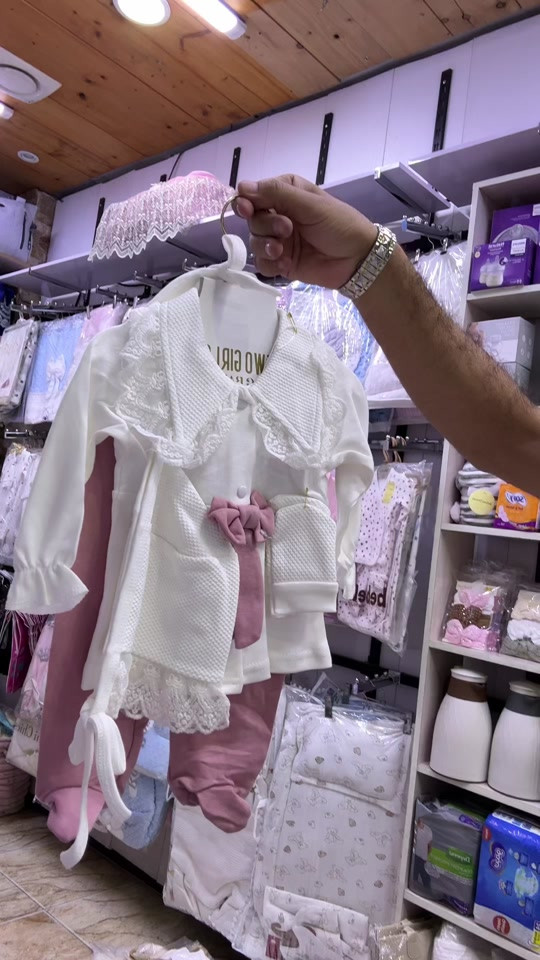 ⁨	⁨🎀🎀🌺كل يوم جديد🔥  التفاصيل داخل الفديو 🌺❤️‍🔥 ⬇️🍉❤️‍🔥💔 تنوية المحل مفتوح من الساعة 3 عصراً الى الساعه ١١ مساء 🕚 ☪️  توصيل 🚚  5000 بغداد والمحافظات  المحل متخصص ملابس الاطفال وحديثي الولادة   ⬇️⬇️الدورة شارع الطعمة⬇️ ❌❌ ✅✅مجاور صيدلية ركن الدورة صيدلية▶️▶️ 👩‍⚕️ ❗️❗️⚠️⚠️ واتساب ***********  ❎❎Ⓜ️ #العراق_بغداد #ملابس_اطفال_ولادي_بناتي #ملابس_اطفال_ولادي_بناتي #الدورة ###العراق_السعودية_الامارات_بغداد_مشاهير ⁩⁩⁩
