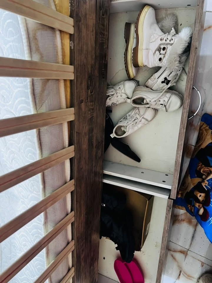 للبيع جربايه مال اطفال نضيفه حيل تتحمل وزن 45kgالمكان كربلاء طويريج للتواصل ***********
