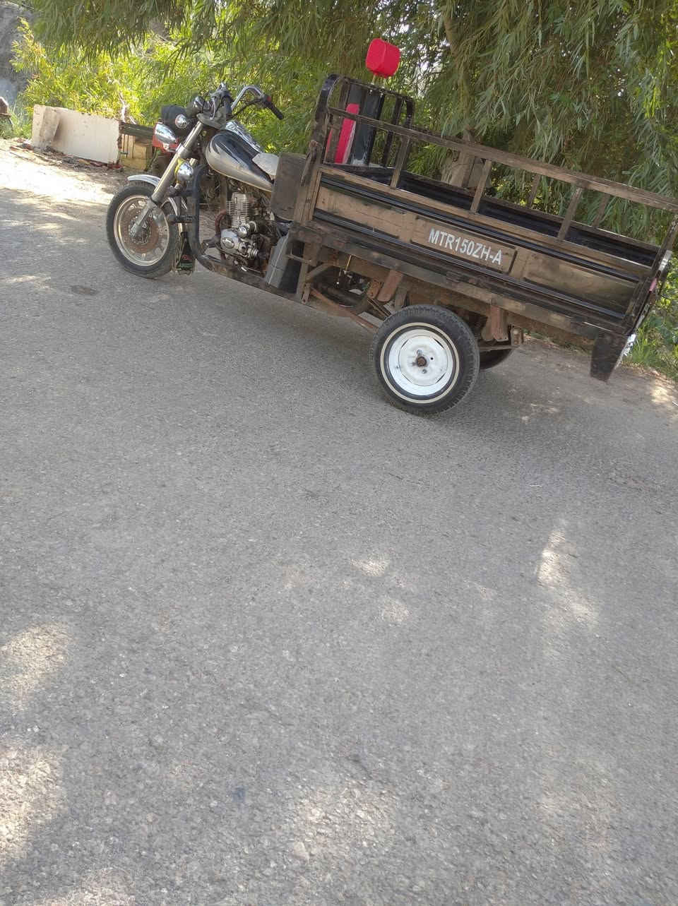 سلام عليكم ستوته للبيع رقم نگليزي مديل ١٥ستوته جاهزه من كلهن شراي ينتصل عل رقم ***********مكانه نجف قضاء المشخاب السعر (مليونين)وبيه مجال لل شراي
