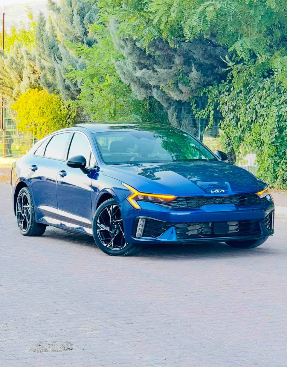 🚗 كيا K5 GTLINE موديل 2025 🚗
فول الفول 1/1💙
حادث بسيط جاملغ امامي و باب صبغ بدون دواخل و ايرباگ فقط  دكمة طاك راجع سستم شركة باقي كلها سليم 
گير و محرك كهربايات حجر صالنصة كلها بلادي 100%
ماشية "29 الف  ميل 
السعر 186 ورقة و بيها مجال 
المواصفات
✔️بانوراما
✔️ كشنات امامي تدفئة
✔️ بصمة + تشغيل عن بعد
✔️داخل جلد  لونين
✔️سماعات BOSE
✔️ كرسي سايق كهربائي
✔️ شحن وايرلس
✔️ رادارات أمانية وجانبية
✔️ أوتو بريك
✔️ LED أمامي وخلفي
✔️ شاشة كبيرة
✔️ ويل كب GTLINE
✔️ هندبريك دكمة
✔️ Drive Mode
✔️ مكينة 2500GDI
✔️ حساسات
✔️ ومواصفات إضافية كثيرة
سيارة دخول جديد و رقم كاتي تترقم شمالي (اربيل/دهوك/سليماني)
عنوان 📍عقرة
رقم تلفون و واتساب☎️
***********
