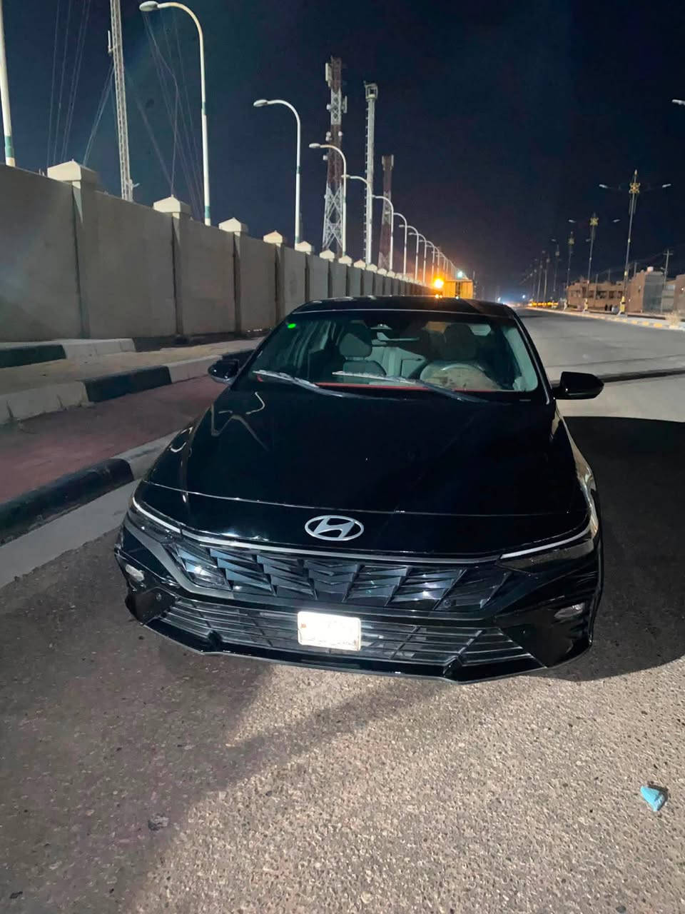 سلام عليكم 
النترا موديل 24 وارد امريكي 
فول مواصفات تشغيل عن بعد بصمه فتحه سقف ألوان ديكور سياره وغيرها هواي مواصفات 
وسياره حادثه 3 قطع قطع بارد وباب مبدل 
رقمه فحص مؤقت  تسجل كل محافظات مشروع وطني باسمي 
وبيه طخات بسيطه
محرك 4 سلندر سعه 2.0 دوش 
ماشي 34الفmaile
وسعرها 143 وبيه مجال للطيبين ❤️
رقم تواصل:***********
