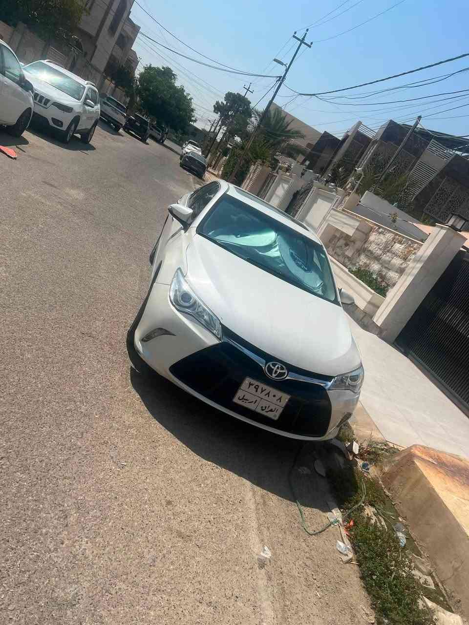 Toyota camry 2016 خليجي صدفي اللون فوول بس مو بصمه ماشيه 130 الف بيها فقط جامرلغ السكن صبغ مكان السياره كركوك للاستفسار 
واتساب ***********

