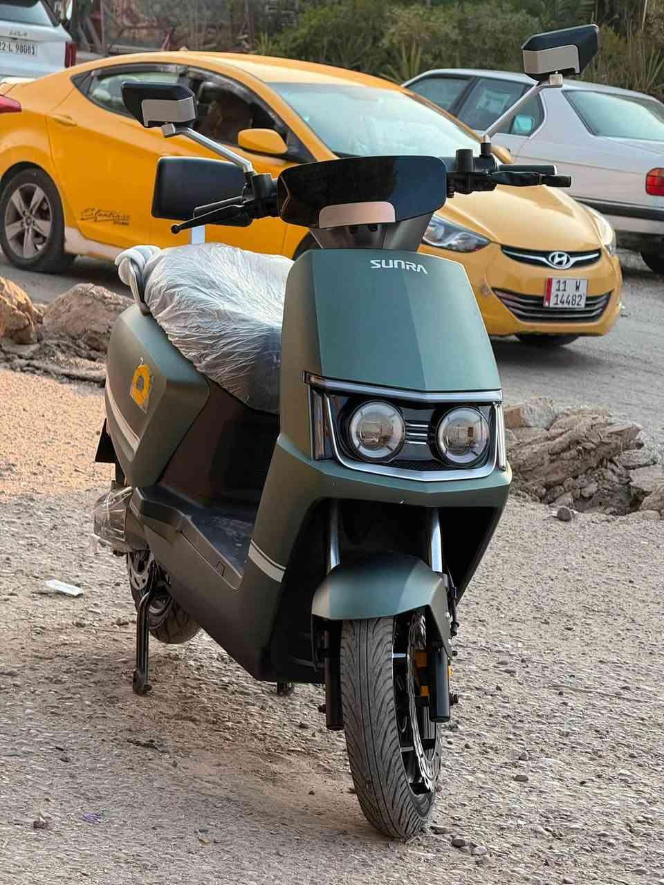 دراجه شحن صار ١٠ تيام من اخذتها الدراجه بعدها زيرو ماماشيه السعر ٨٠٠ وبلعافيه ع ياخذها مكان بغداد البياع 

‭***********‬مكلف بلنشر
