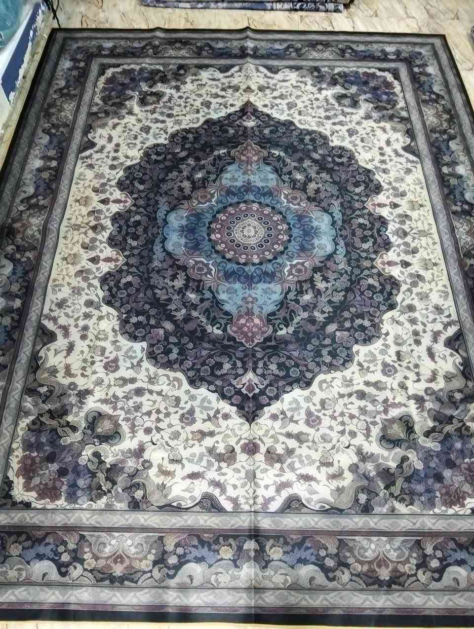 عرض فقط اليوم ب15
ثري دي قياس 3 في 4 ياردة 
العنوان شارع الجاهزة مقابيل محل كرزات حمودي يوجد توصيل ***********
