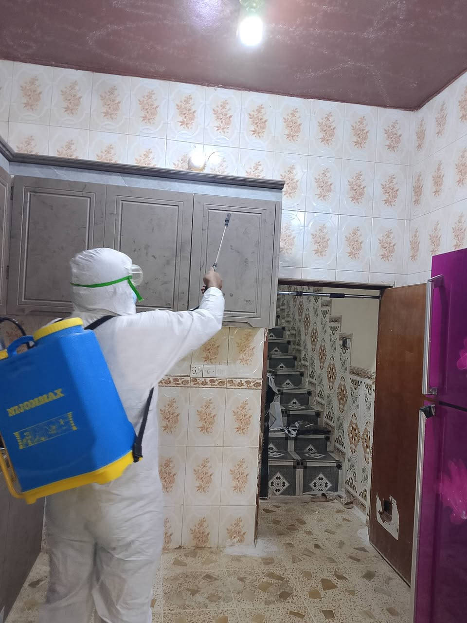 السلام عليكم
يتوفر لدينا مكافحه مال حشرات للبيوت 

البيوت من 100 الى 150 متر ب25 الف 

البيوت من 150 الى 250 ب35 الف

 اكو مكافحه خاصه بكل الحشرات  مثل البق والحرمز  وصراصر وابو بريص وعقارب ونمل وذبان  ومكافحة الارضة 

د.عدي الزهيري***********
