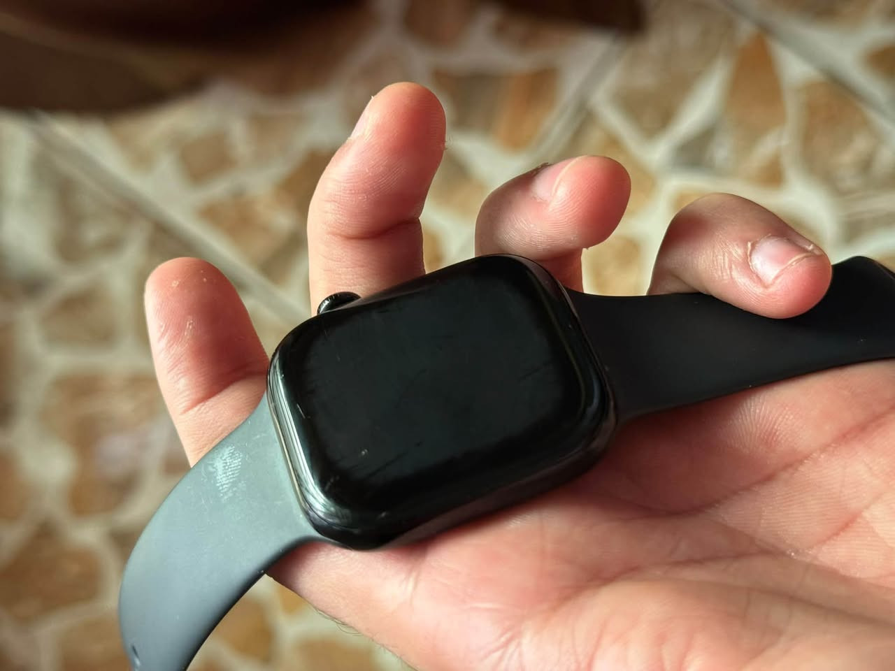 ساعة ابل جيل 10
ماستر شرق اوسط
حجم الاطار : 46mm
البطارية 100%‎
نظافتها 80‎%‎
السعر 375 وبيها مجال ..
مكاني بغداد الشعلة 
***********
