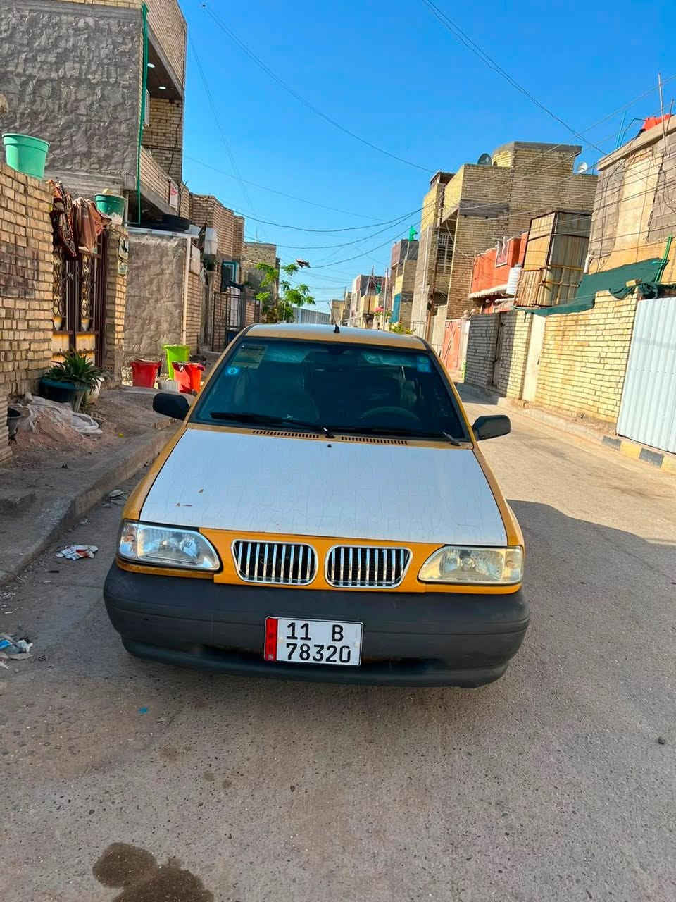 سلام عليكم
سايبه موديل ١٣ 
صدر امامي خلفي 
جديد 
تبريد منضومه كامله شديت تبريد ثلج 
دوشمه جديده 
شاصي الايمن مفطور و لحمته  
فطر كلش صغير 
سياره بسمي تحويل ثاني يوم 
مصفره هيئه و غرامات 
سنويه ٢٩ 
مكاني بغداد شعب الجمعيات 
الاستفسار *********** 
سعر ٢٦ ورقه و بيها مجال
