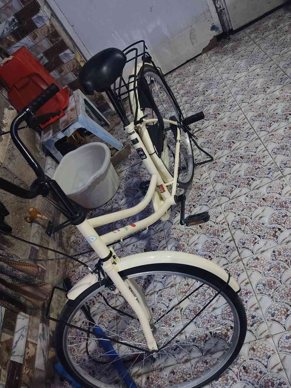 لبيع مكاني كوت ***********
ما متواجد بل فيس
