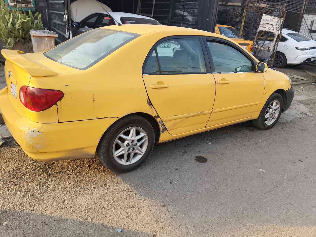 السلام عليكم.Corolla كورلا 2008 رقم واسط 
كير مكينه بلاد صدر جديد تخم تاير جديد سياره نقصه بس تبريد تصلحه عليه سياره بسمي *********** مكان بغداد .
