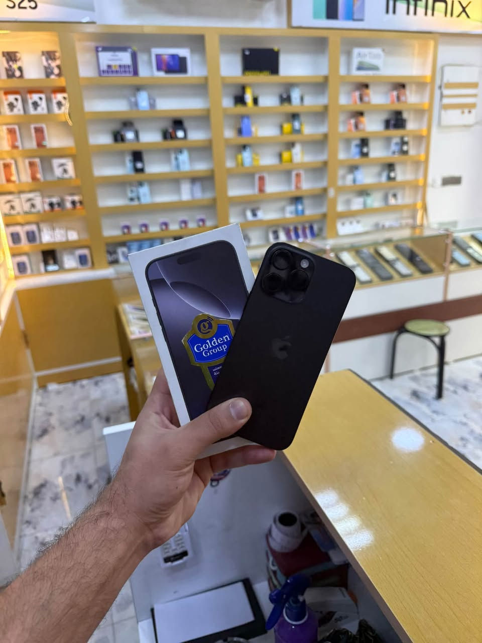 ايفون ١٦ برو ماكس 
ذاكره ٢٥٦
بطاريه ٩٠
كلشي موضح كدامك بي ملاحضات بالشاصي نكاش فقط
السعر نااااار بسعر ال١٥ 
سعره مليون و١٠٠
قفل بدون عمله 
يتوفر نضام اقساط ( منصة الرافدين )
العنوان / الدوره/ قرب علوة الرشيد/ كويريش شارع ٢٠
مركز أبل / ***********

نص مكتوب في الصور:
- ٢:٤٦
- حالة البطارية
- عادية
- تعمل بطارية iPhone هذه على النحو المتوقع. حول البطارية والضمان...
- الحد الأقصى للقدرة
- %٩٠
- هذا قياس لقدرة البطارية مقارنة بقدرتها عندما كانت جديدة. قد تتسبب القدرة المنخفضة بتقليل ساعات الاستخدام بين عملية الشحن والأخرى.
- عدد الدورات
- ٧٦٧
- هذا هو عدد مرات استهلاك iPhone لقدرة البطارية. معرفة المزيد...
- تاريخ التصنيع
- آب ٢٠٢٤
- أول استخدام
- كانون الأول ٢٠٢٤