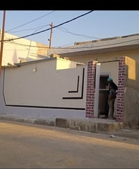 بيت للبيع او لليجار قريه ناجي قرب رئاسه المعلمين مجاري وتبليط 07736431...