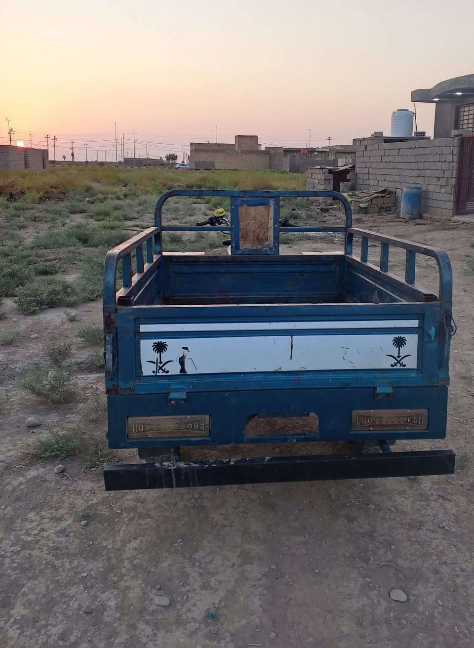 السلام عليكم ستوته للبيع مديل 17 محرك 25 محرك نضيف أوراق اصولي السعر 1750 بيه مجال قليل مكان واسط قضاء الحي ***********
