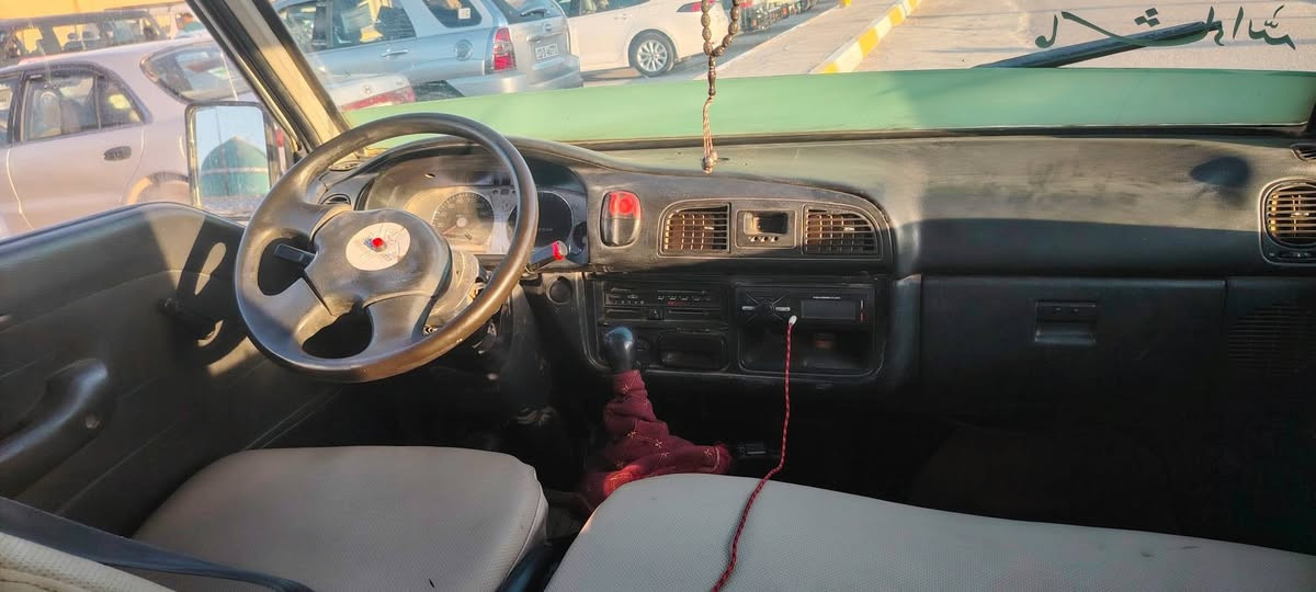 إسلام عليكم هوندا موديل 98 سنويه 29رقم السليمانية بسمي مكينه وكير وكسل مكفول ونجي اديالى بعقوبة *********** سعر 53 وبيه مجال لشراي
