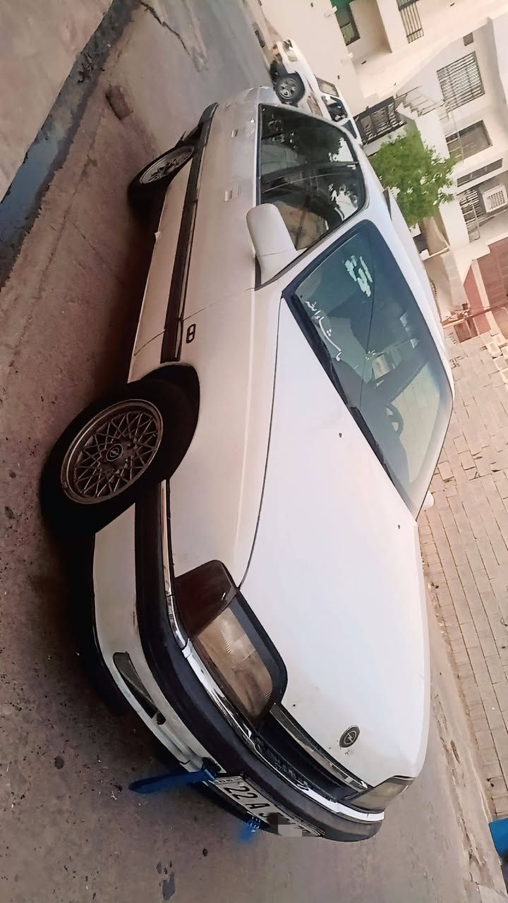 السلام عليكم عندي اوميجا موديل 92 سياره صبغ بلادي كير محرك شرط محرك 20 جامات كهربائيه كير عادي سياره رقم اربيل باسمي كهربائيات كلها شغال تايرات جديد مكان سياره كركوك سعر 42 وا بي مجال الطيبين سياره ما يحتاج ربع مصروف *********** الثانويه صار شهرين منتهي
