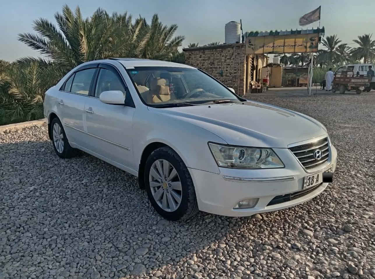 السلام عليكم للبيع سوناته موديل 2009وارد خليجي فول موصفات فتحه تحكم ستيرن كشن كهرباء سيارة مكفولة كفالة عامة رقم بابل دولي مكينه 2400دوش تبريد حداديه ويل كروم 
بيهه منضومة غاز  سيارة نضافه فول العنوان بابل السعر 127 اوبيهه مجال بسيط 
لاستفسار اكثر الاتصال بالرقم
***********
***********
