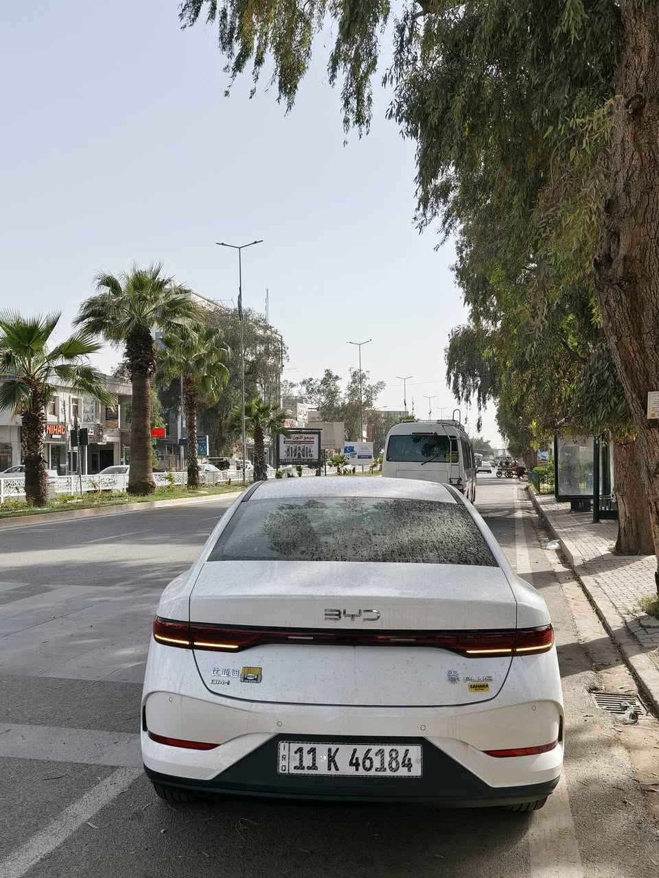 BYD للبيع 2025 ماشيه 38 الف بنيدها طاير ومبدل نفس الون بلادي وبيها رصعتين بالقماره ممعدليهن ورصعه صغيره بالجاملغ الايسر داخل ابيض 115 وبيها مجال الرقم (***********)مراوس ب pyd صفره
