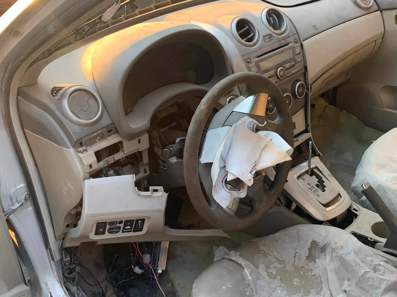 السلام عليكم 
BYD
تفاصيل اول صوره
لحد يواعد ويكلي دزلي موقع وميجي 
سياره سعرهه قفل 24 تحويل مضمون 100/100
رقم بغداد 
عنوان قرب ساحه عدن 
***********
