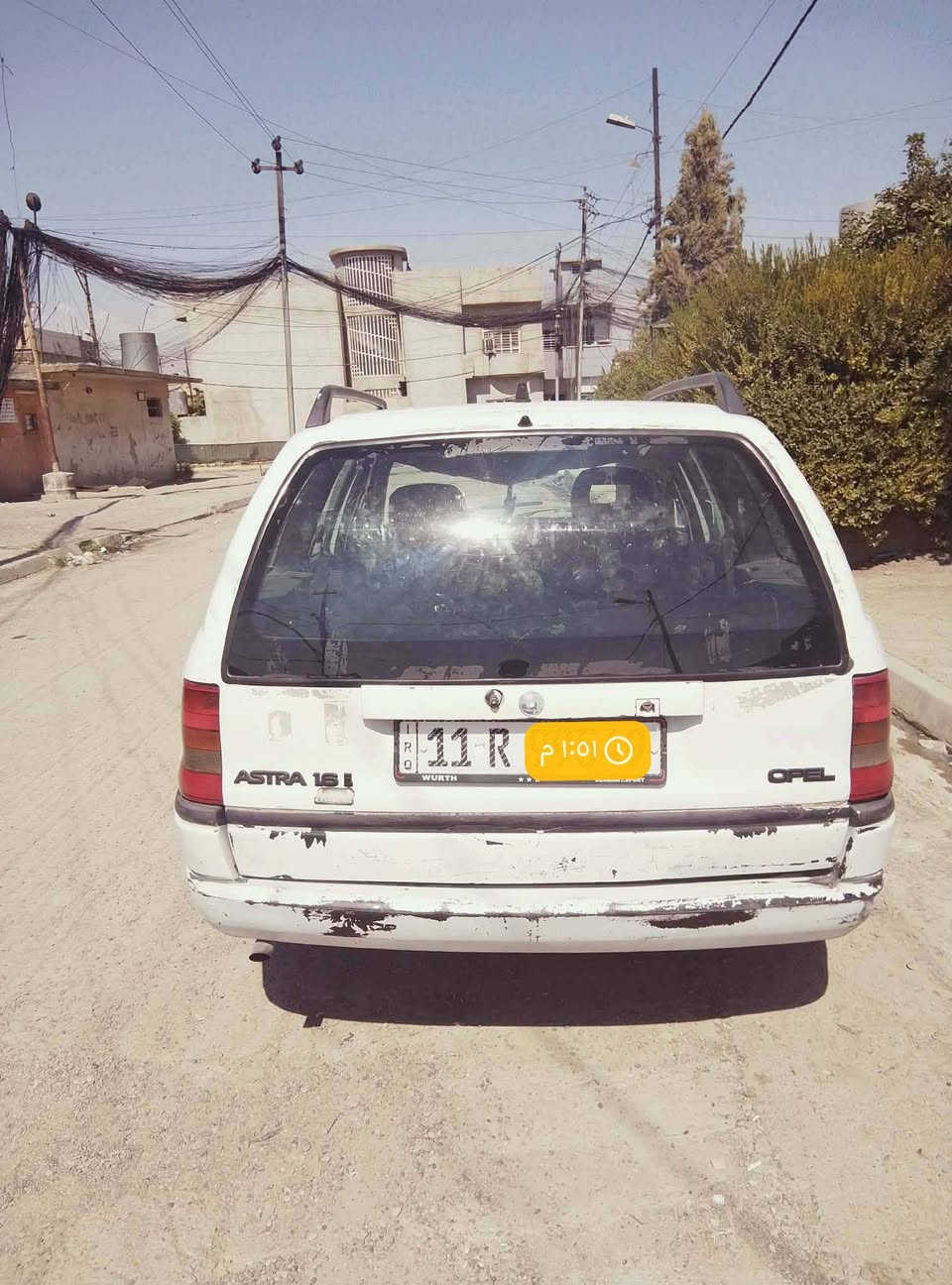 السلام عليكم
استرا ستيشن موديل 94  رقم بغداد محرك 16 وكير شرط بيها طخه بل تكمه وعوزها تايرت شرط التحويل كابون بانزين موجود السعر 42 وبيها مجال قليل
للاستفسار اتصل  ***********
مكلف بالنشر

نص مكتوب في الصور:
- 11 R 01:01 م