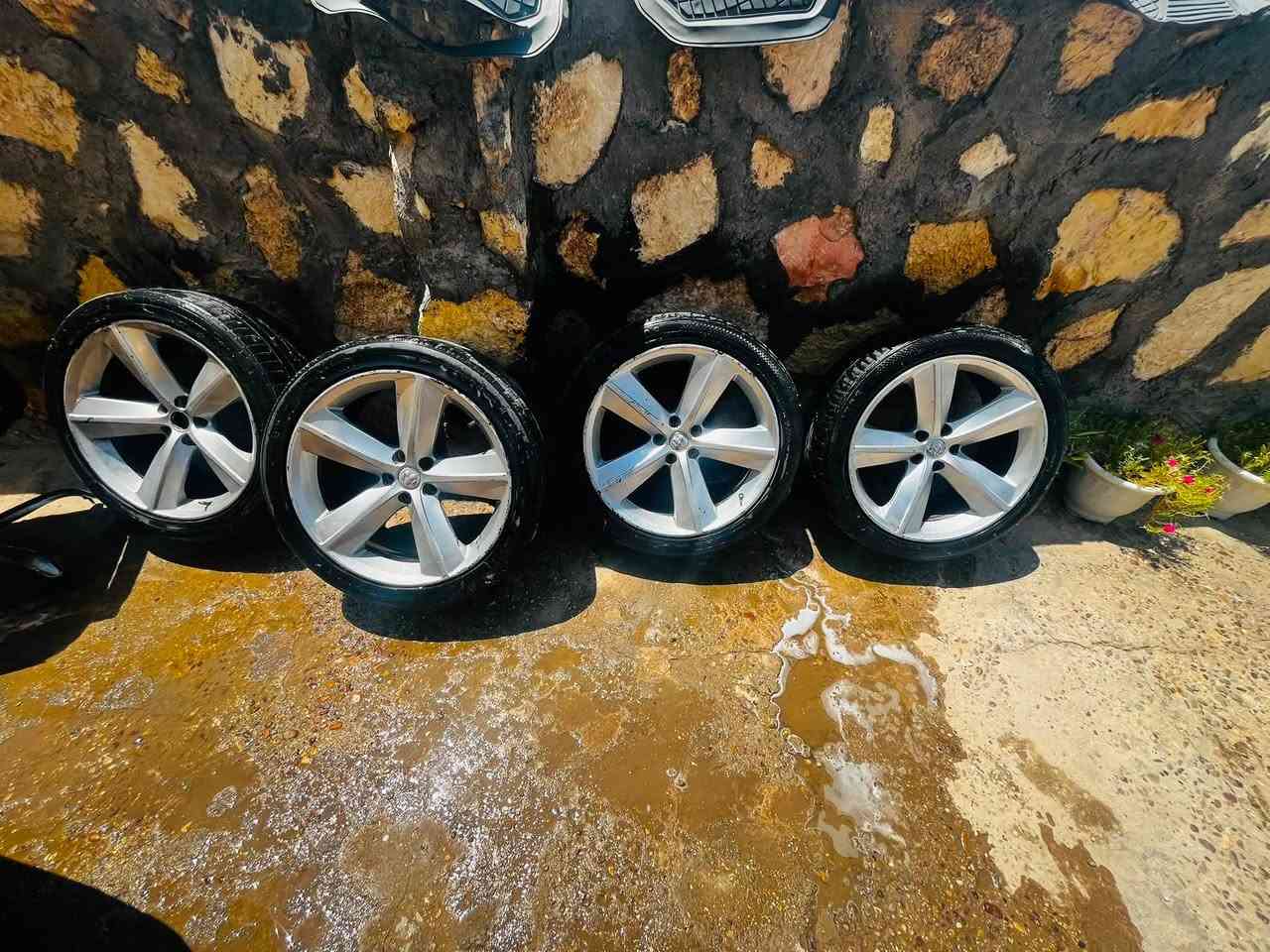 للبيع  ويل كب حجم20 بيهن  تصليح. بسيط
السعر 125
مكاني بابل ***********
