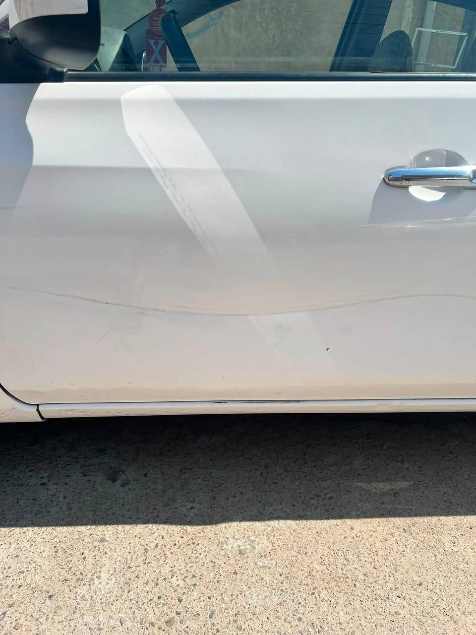 السلام عليكم نيسان صني هندي 2018 ماشية 102 بيها طخات رايدها ب 84 وبيها مجال
السونار بلمنشور قبل اشهر

***********
