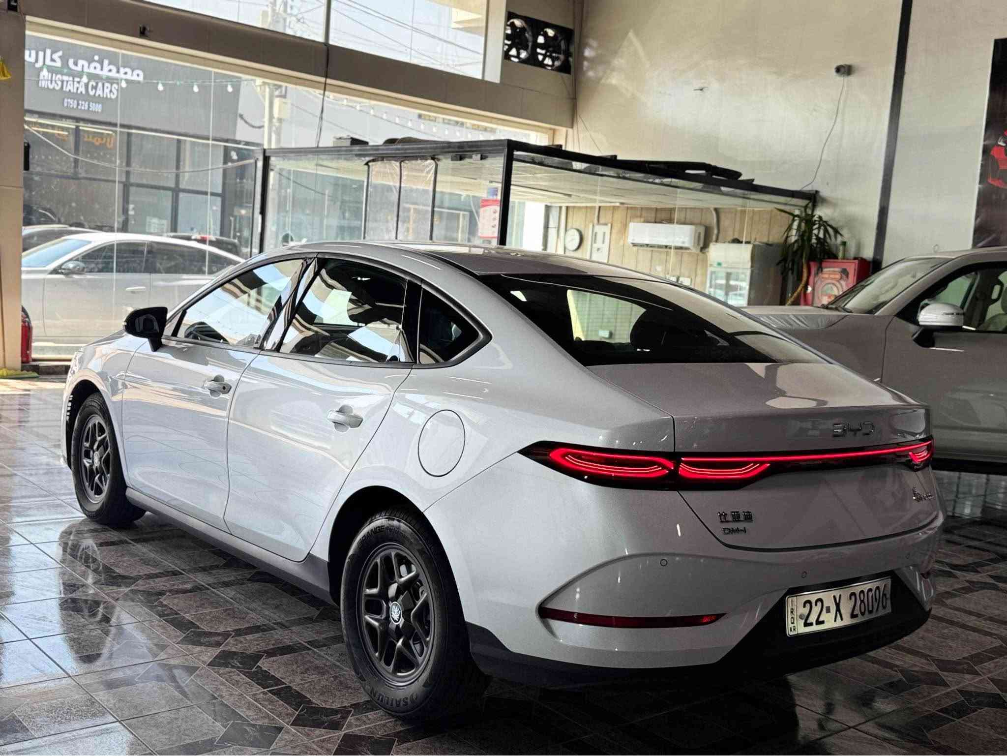 Byd quin plus 2025

9000 رويشتووة 
1 بست بةس كارتى هةية
بةناوى خومة
نرخى خلاسى 132 
تكاية بو معامةلة پةيوةندى مةكة
***********
ناونيشان اربيل أربيل, العراق
