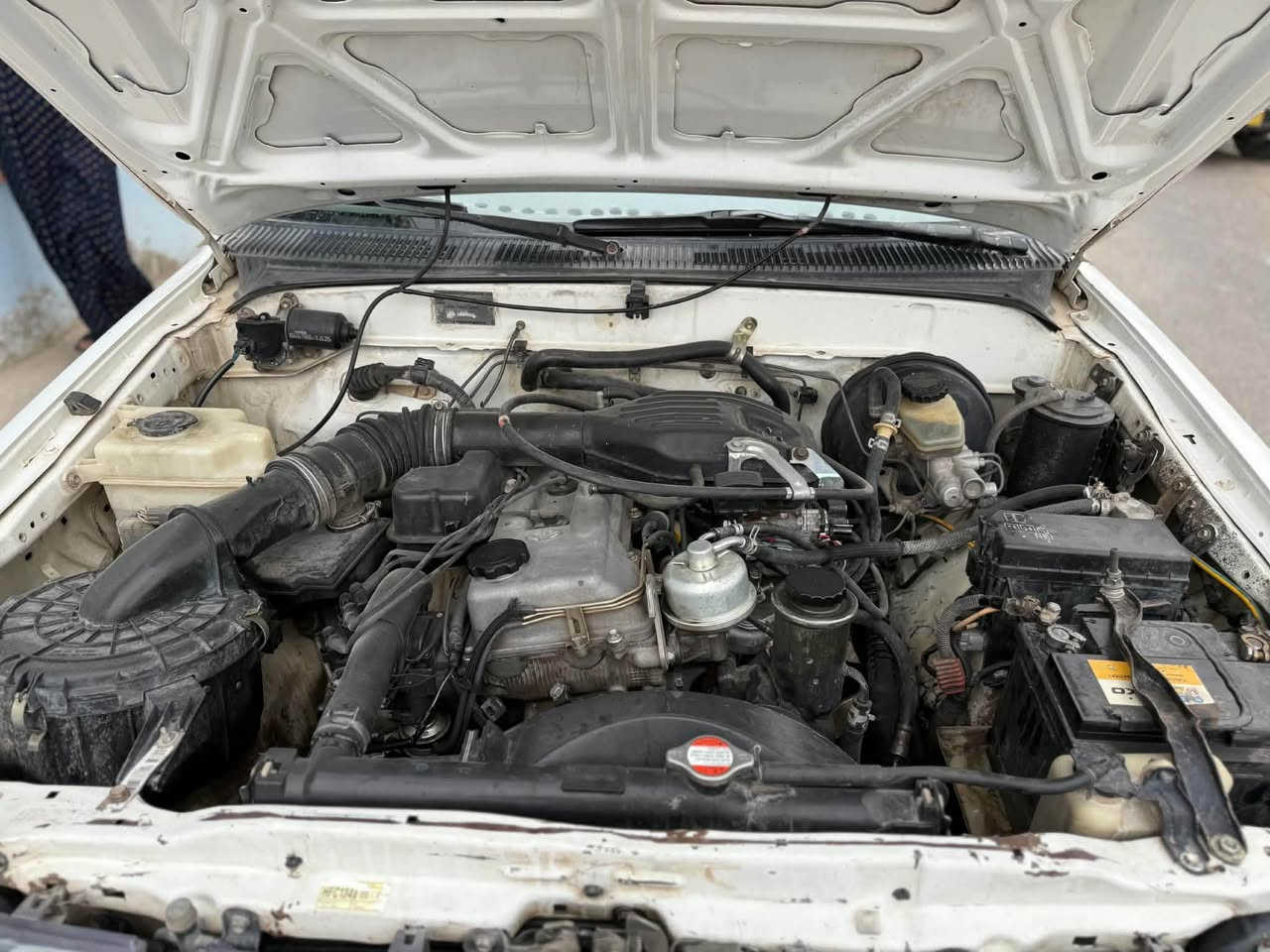 توێتا2001گێرو مەکینو ئەکسی بەشەرت ٤پارچەی بۆیاخە سەنوی بەسەر چوە تەحویلو غەرامەی بەشەرت جامکارەبایە شاشە ئای پاتە کارەبی هەمو گیانی بەشەرت تەبریتی ساردو گەرم بەشەرت سیارەکە زۆر جوانە هی ماڵانە هی ماعرەز نیە وەرگەڕاو دەعمی بەشەرت 
بۆزنیاری زیاتر
 *********** السليمانية, العراق

