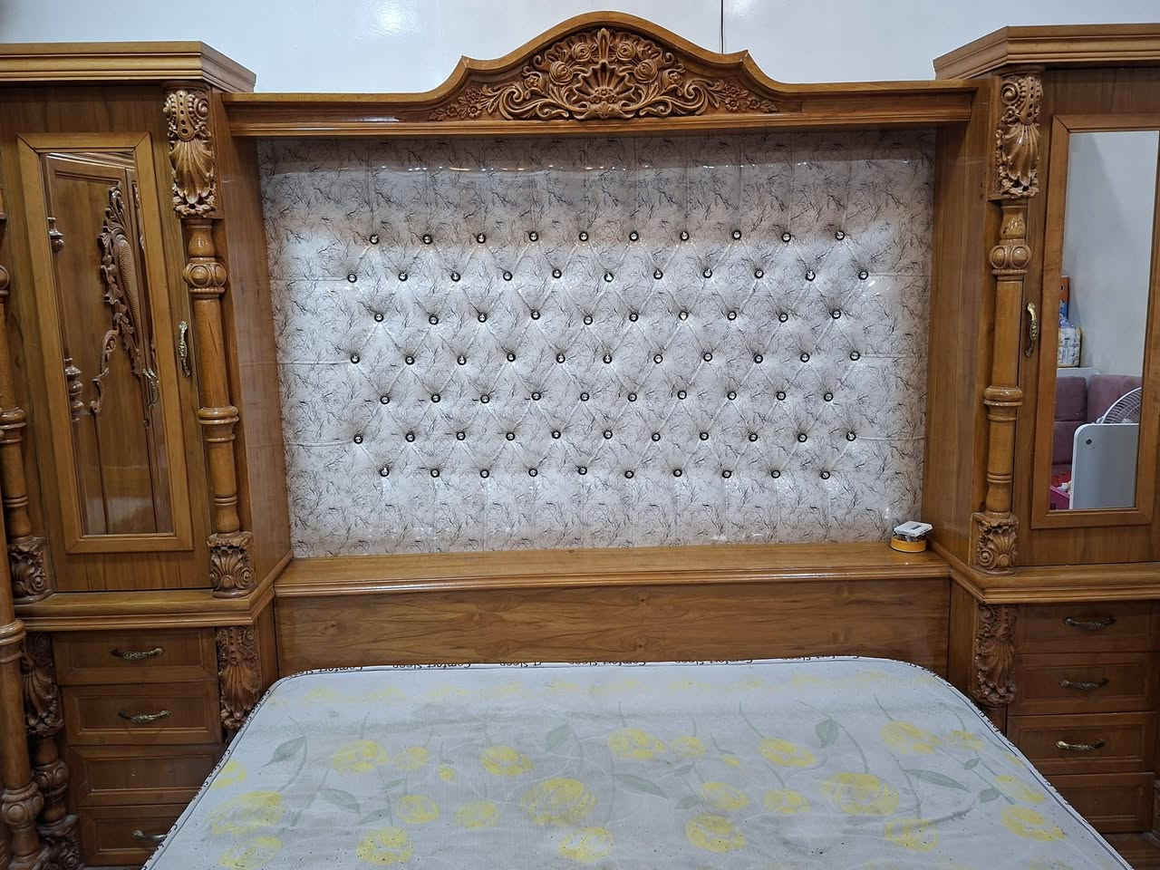 السلام عليكم غرفه للبيع سعر مليونين اي استفسار فقط 📞 ***********
