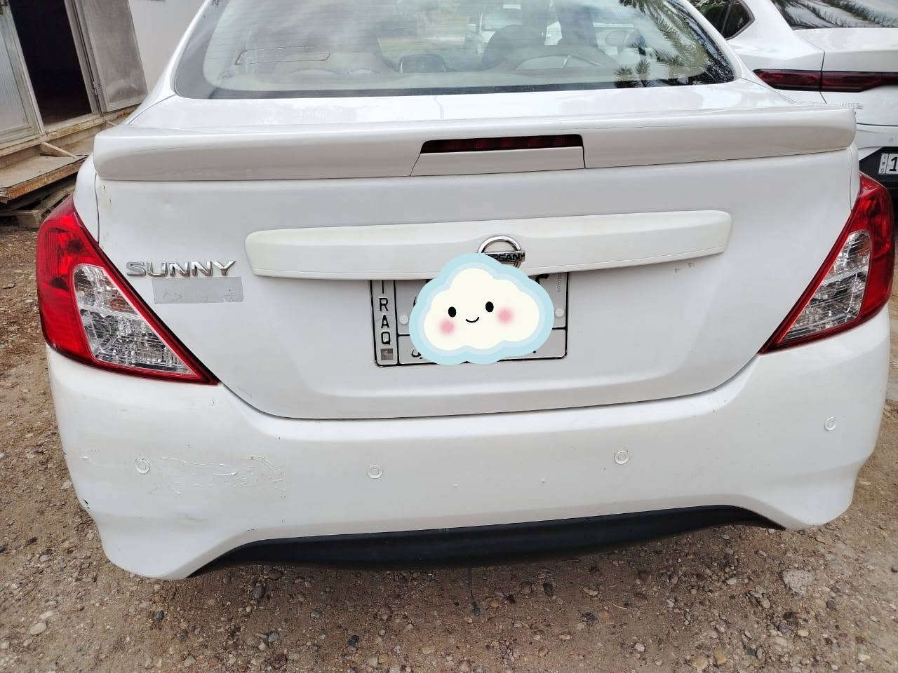 ​🚗 للبيع: نيسان سني هندي
بليتة زرقاء 
 موديل 2019
رقم بغداد
​ المكينة و الكير، والتبريد بحالة ممتازة وخير من الله (شرط الفحص).
​بيهة صبغ باب السايق (على كد دائرة) + بارد بسيط
​السنوية: منتهية
​السعر: [اكتب السعر ٩٨ اكتب: قابل للتفاوض 
​المكان: بغداد الكرخ مكلف بالنشر للاستفسار الاتصال ***********
