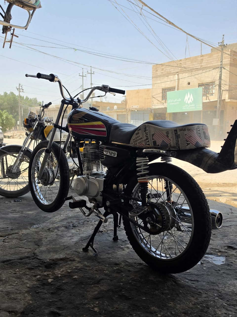 دراجه ٤ كير للبيع اصولي اصولي مكينه ٢٦  دراجه حربي 💀
كفاله عامه المكينه بيه خيط تبخير لا شي اخر 🫠
السعر خاص 😐
العنوان نجف لحولي 🌏
رقمي ***********📞
