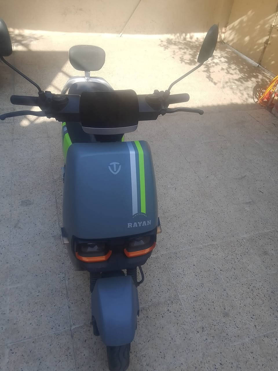 ريان ابو عيون درجه اولى ماطور جلخ ما بي اخو الجديد فقط بطاريات نص عمر سعر 650 شراي خابرني ***********
