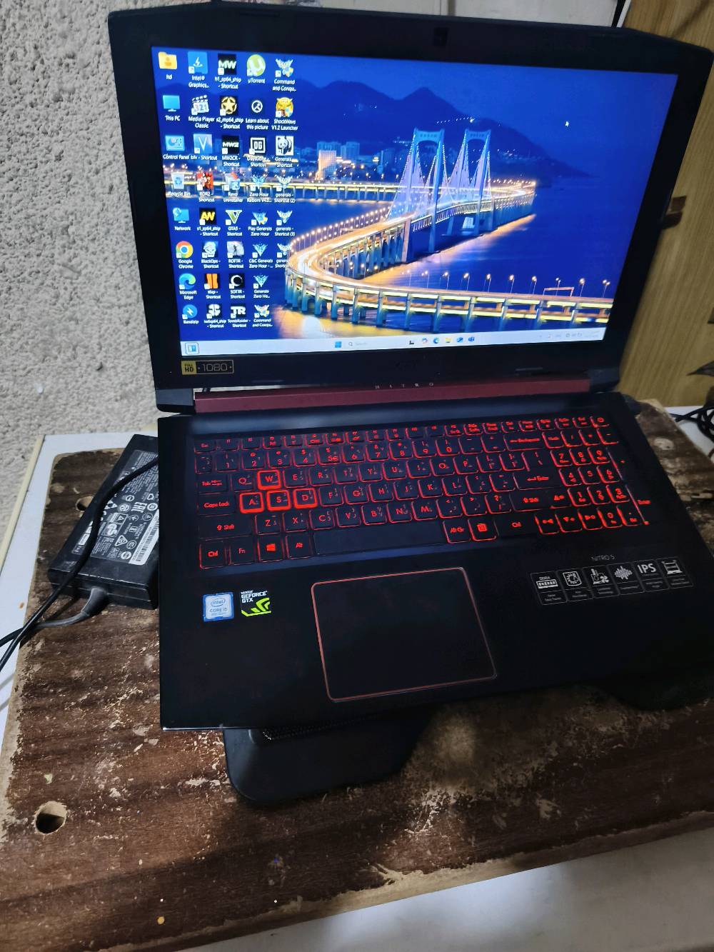 750