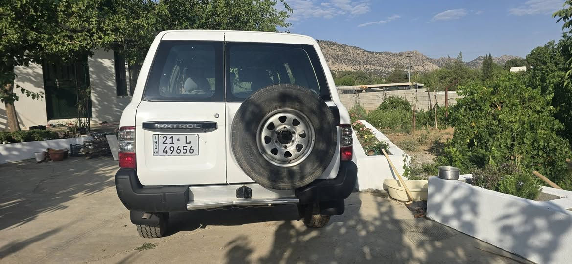 نیسان بترول
4500
4 X 4
2001
1 A
نیسان بترول 
تبرید
۹ مقاعد
تایرات جدیدە
هزەوبراد جدید
سنویە ۲۰۳۱
*********** 
وتس اب
0049 171 51 71 51 8 
ارقم السلیمانیە
بشرط التحویل
مافیه ای نقص
مایحتاج دینار واحد للتصلیحات
87 ورقە ومعاملە بسیطە
شکرا للادمین والسادە الکرام
