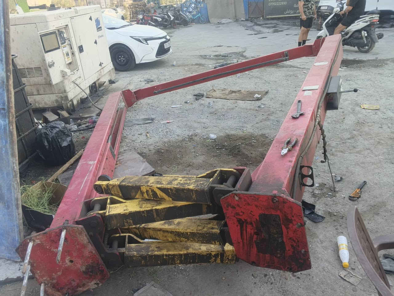 جك مقصي للبيع الارتفاع 3 متر 
نقص كم شغله بي ابيعه على هاي الحطه عنواني بغداد البلديات 
***********
