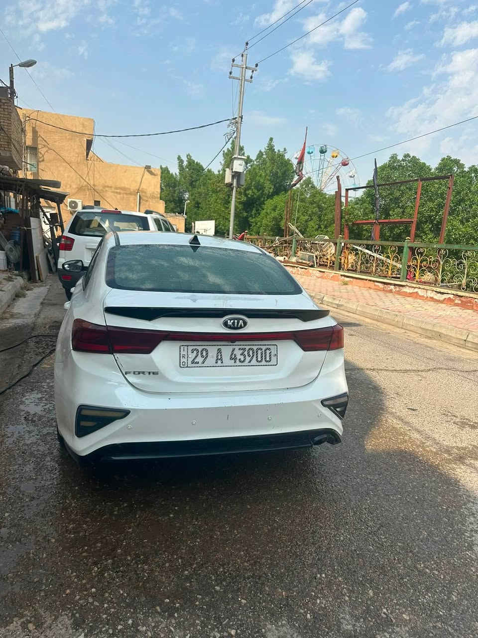 كيا فورتي 2019
مكينه 2000 دوش
كير At
مسافه مقطوعه87 ميل 
حداديه جاهزه
كير جديد
مكينه برغي ممفتوح 
الي بلبرتقالي مصبوغ
والازرك تبديل 
والبجم فقط تطبيك 
العنوان واسط 
السعر 120 
***********
