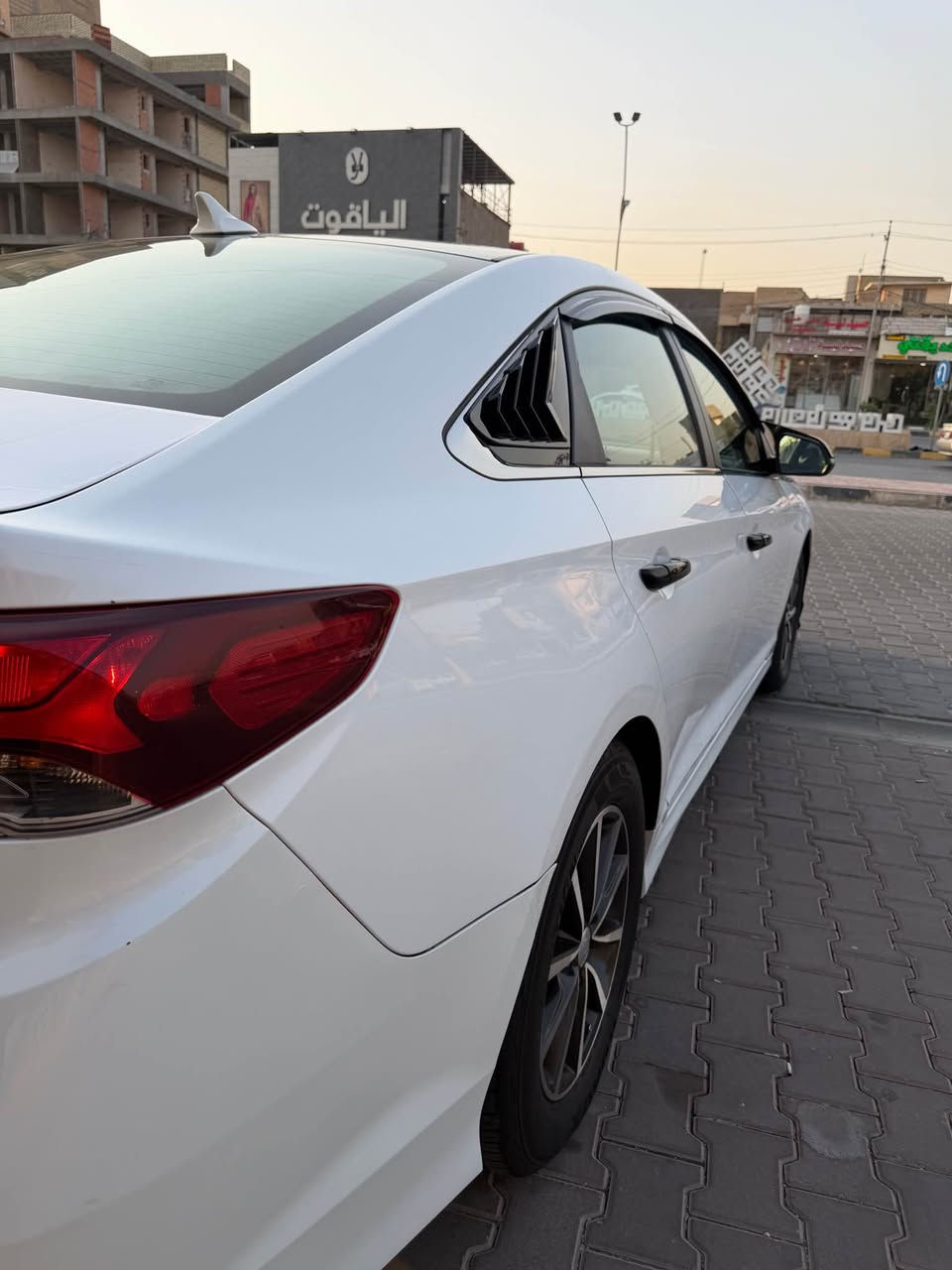 سوناته 2018 رقم بغداد بسمي السعر 108 وبيها مجال 
بيها 3قطع مكان السياره نجف استفسار *********** النجف, العراق
