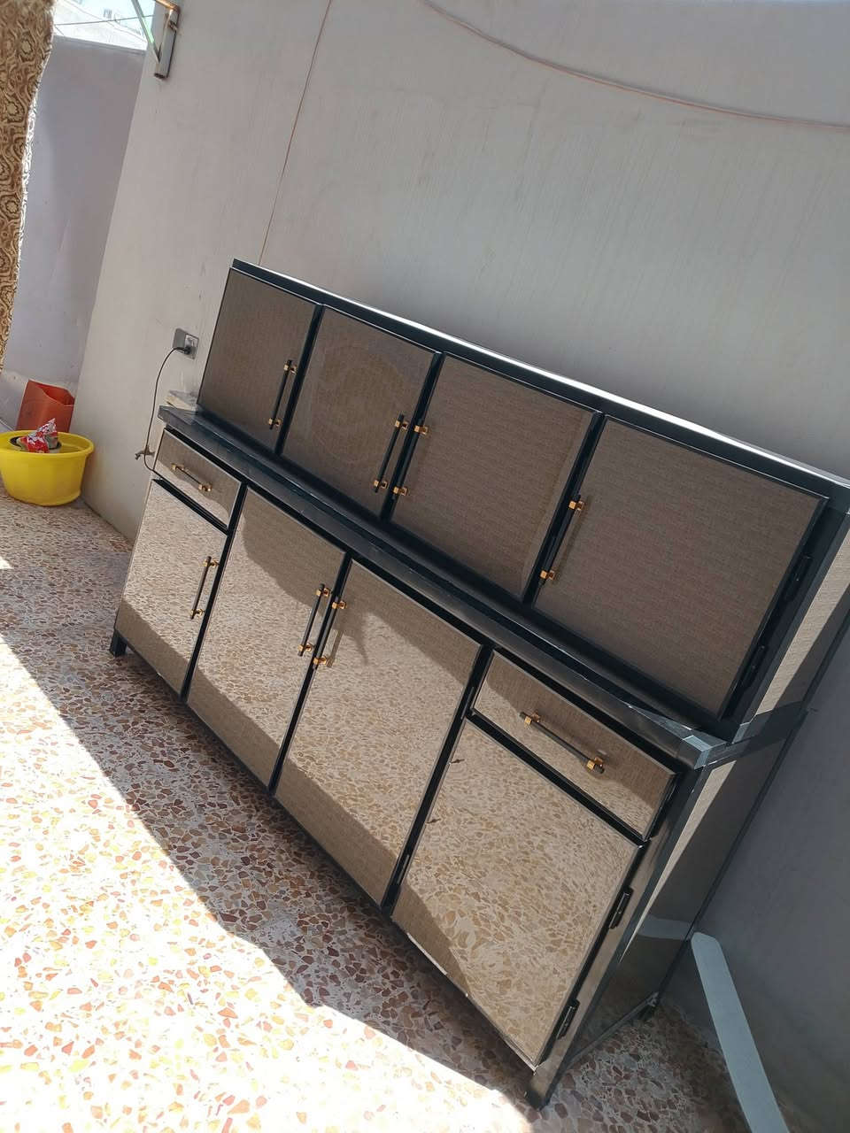 اخوان السلام عليكم كاونتر جديد عنواني موصل الجديده كاونتر درجه اولى مستخدم شيء قليل سعر الكاونتر 175 ولطيبين في مجال ورقم تلفوني***********
