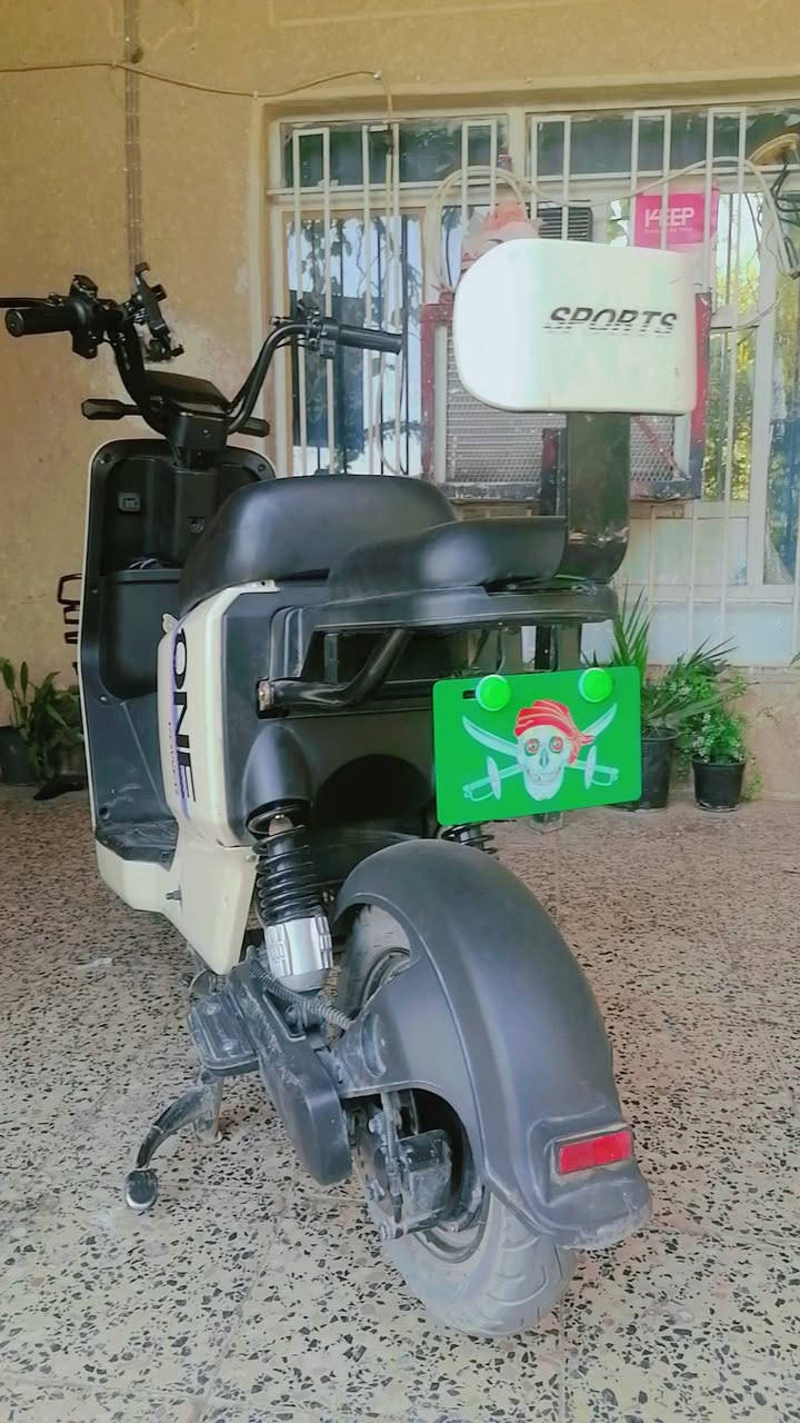 سلام عليكم دراجه للبيع نوع ئون سبورت 2بصمه 2سويج 5 بطاريات مستعمله سبوع موديل 26 السعر450 وبيها مجال مكاني بغداد الهاتف ***********
