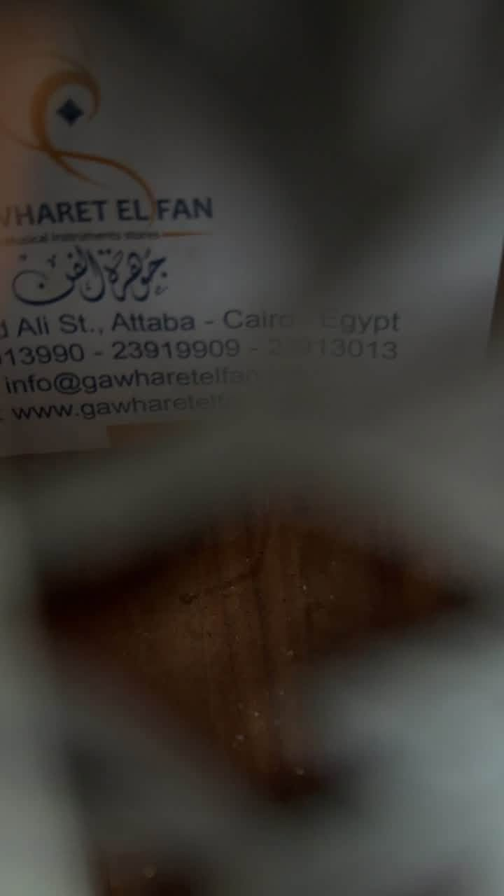 السلام عليكم عندي هاذه العود البارحه اخذته بعده جديد اخذته وجربته مره وحده وهسه اريد ابيعه اخذته ب200 انطوني اسعاركم مكاني بغداد/ ***********
