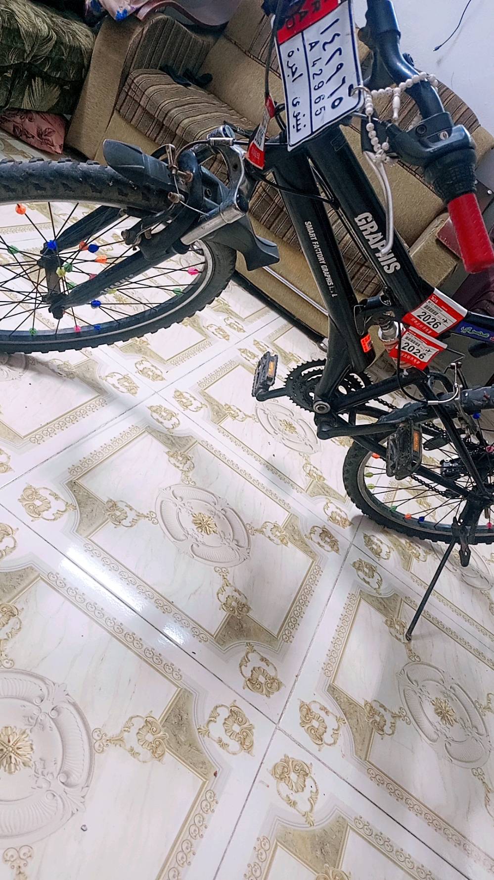 باسكل نضيف ما ناقصو اي شي 
بركات شغالات 
دبلات ثنين و شغالات 
مكاني نوصل وادي حجر
سعر 65000