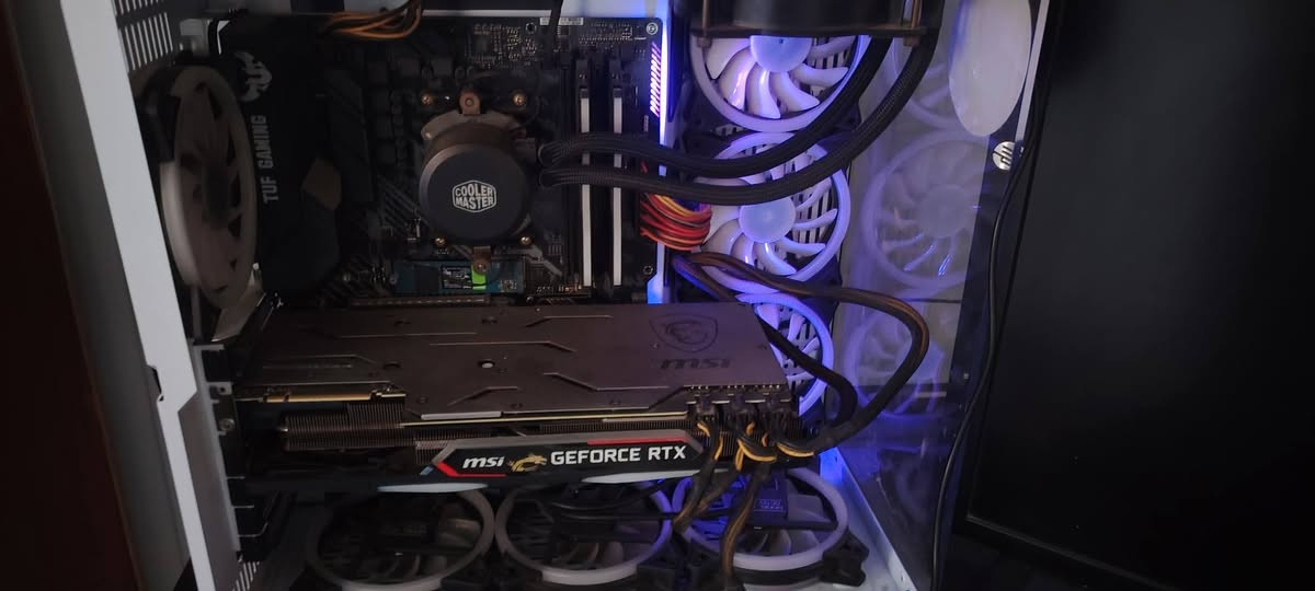 للبيع
Rtx 2080ti

Ryzen 5 3600x

M.2 1tp
DDR 4. 8*2

كيبورد Razer Huntsman Elite

ماوس G502

UPS وكاله فاربر

البطاريه 100 امبير

ابيع شلع بعد اكو غراض بس هذا المهم

***********

متواجد واتساب فقط
