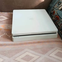 بلي ستيشن 4للبيع أون لاين ابيض باندا لوك استكر ما مفتوح الذاكرة 1t مع ...