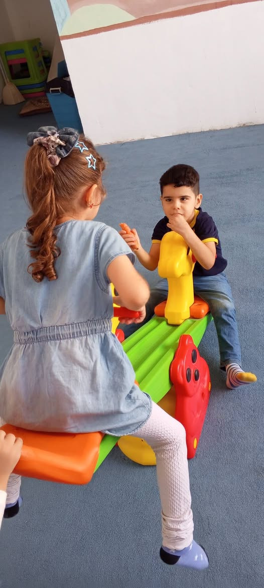روض أطفال • بداية شارع علكم • مقابل اثاث الجبوري