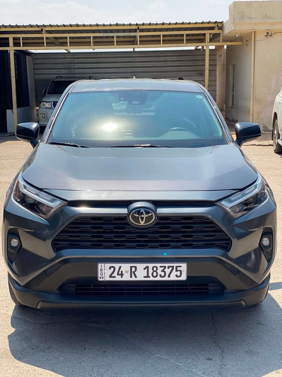 Toyota Rav4 2024
تويوتا رافور ٢٠٢٤ مرقم كامل تحويل و غرامة شرط 
سعر 220 ورقة و بيها مجال 
رقم شاصي:2T3H1RFVXRW346170
مواصفات LE
السيارة بانزين 
مكينة ٤سلندر حجم ٢.٥لتر
ماشية ٧٠ الف ميل
ضرر السيارة:فقط جملغ امامي صبغ بدون دواخل بدون ارباك جميع ارباكات سليمة شركة
السيارة وارد امريكي و كلش نظيفة
 مكفولة من كير و محرك و حجر كزوز

و ب سعر(220) ورقة و بيها مجال للطيبين

مكان السيارة عقرة معارض
***********واتساب و كورك

