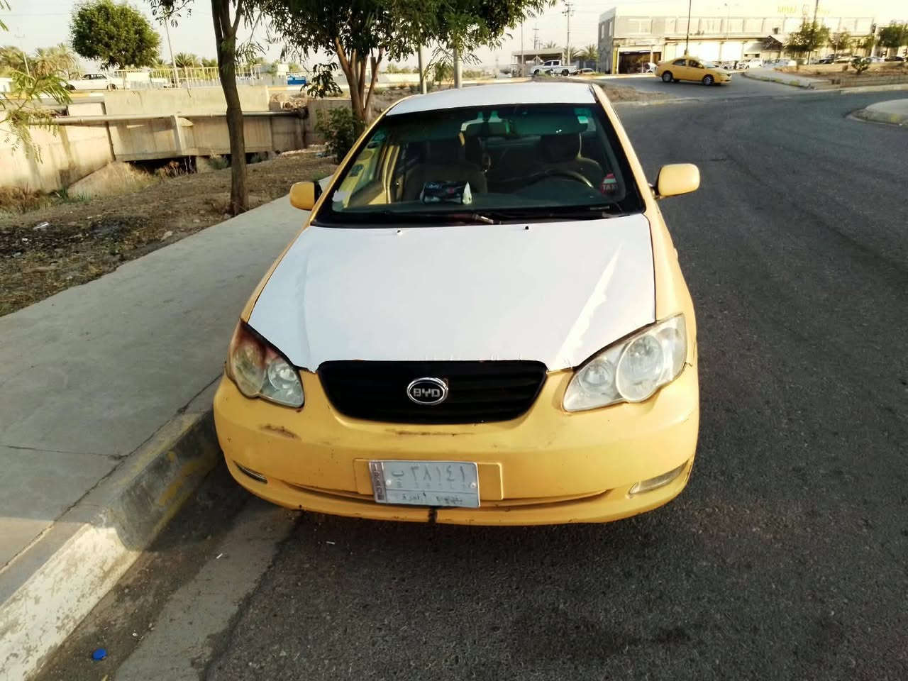 السلام عليكم.بيوايدي F3 2011
كير محرك مكفول رقم بغداد باسمنه 

سنويه 2028

هيئه غرامه مصفر

سيارة جاهزه 

تبريد تدفئه 

ديالى خانقين***********
للتصال عل رقم مكلف بنشر 
سعر 41 بي مجال
