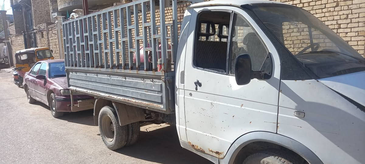 لكازيل ٢٠٠٣ رقم  بصره لسياره بلعماره كير مكينه كارتون ابلادي بانزين سعر 20 ورقه بيه مجال . ***********
