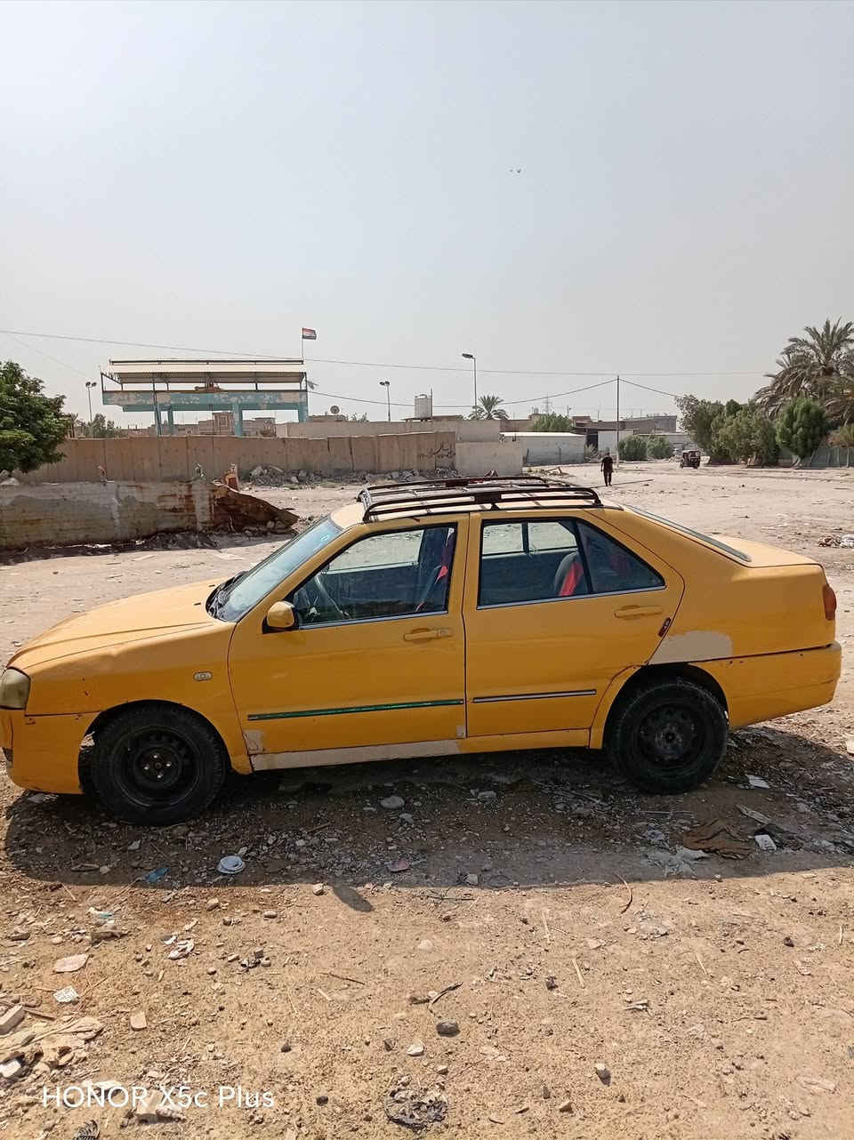 السلام عليكم شيري كوين موديل ٢٠١١ السيارة بسمي كير اوتوماتيك سنوية نهاية ٢٧ عوزهة ترتيبات بسيطة السعر ٢٣ وبيهة مجال عنواني بغداد جكوك نهاية شارع عادل ماركت ***********
