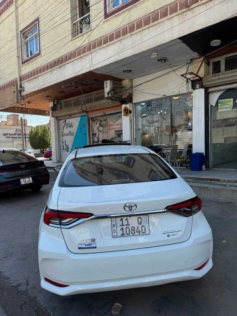 وعليكم السلام ورحمة الله 🔥
*للبيع Toyota Corolla Hybrid 2025 - زيرو*

*السعر161 وقابل للتفاوض البسيط

*تفاصيل السيارة:*
✅ الموديل: 2025
✅ العداد:1000 كم فقط - زيروو
✅ الحالة: بدون قطرة صبغ فقط بارد بل جنطه شبر فقط - كفالة عامة من كلشي
✅ النوع: هايبرد

*المواصفات:*
💥 فتحة سقف
💥 كشنات جلد لون أسود
💥 درايف مود 3 وضعيات
💥 فول تحكمات ستيرن
💥 تبريد قطعتين + تبريد شاشة
💥 رادار توقف ذاتي
💥 بصمة أبواب + كاربلي
💥 عداد ديجتال

*للاستفسار*: ***********

---
