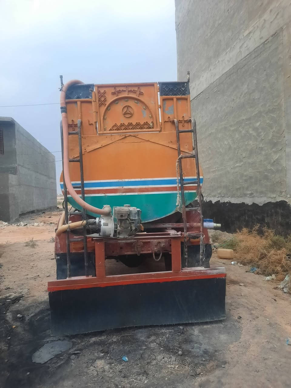 شاحنة • اتصال