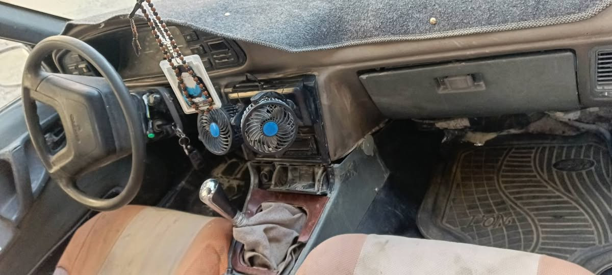 دايو برنس عادي  للبيع موديل ٩٤ گير عادي مكينة و گير واكسل نضيفات حدادية استوني مشتغلها كهربائيات شغاله رايدها ٢٥ وبيها مجال ***********
