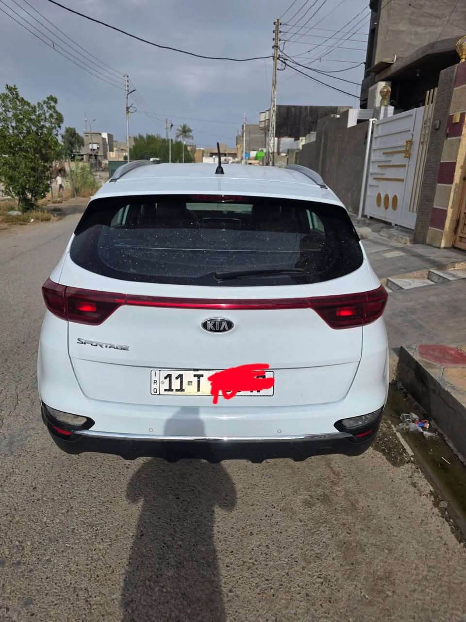🚘 سبورتج 2019 خليجي شكل2020
مكفوله كفاله عامة عدا تبديل جامرلغ امامي اثر شخط فقط وصورته موجوده 

🔹 مرايا شفط + إشارات بالمرايات

🔹 حساسات أمامية وخلفية

🔹 تبريد قطعتين

🔹 محرك 2000 DOHC – المحرك المرغوب

🔹 3 وضعيات قيادة

🔹 شاشة أصلية كبيرة مع Apple CarPlay

🔹 لون أبيض 🤍

🔹 ماشيه140الف حقيقي

حساسات خلفية مع كامره خلفية 

اشاير بالمري تحكم استيرن 

وثلاثة أوضاع قيادة 

تبريد قطعتين ثلج 

جرس عند ١٢٠ لايت اصلي 

وكير ومحرك وتبريد بلادي 
رقم بغداد باسمي 

💰 السعر:195وبيها مجال

ديالى بعقوبه (التحرير)
للاستفسار ***********ر
